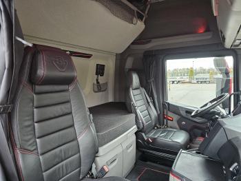 S660 V8 6x2/4 / RETARDER / HYDRAULIC / FULL AIR